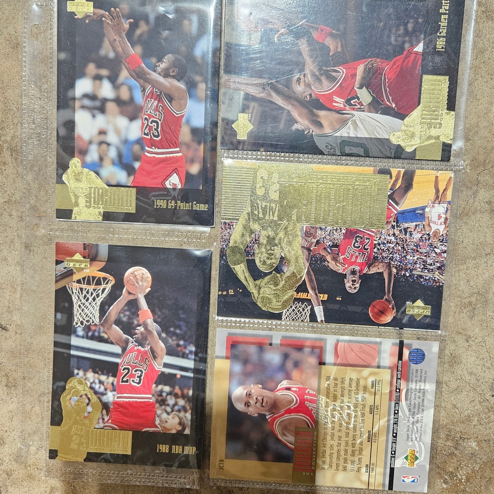 Basketball Trading Card Set - Picture 3 of 3